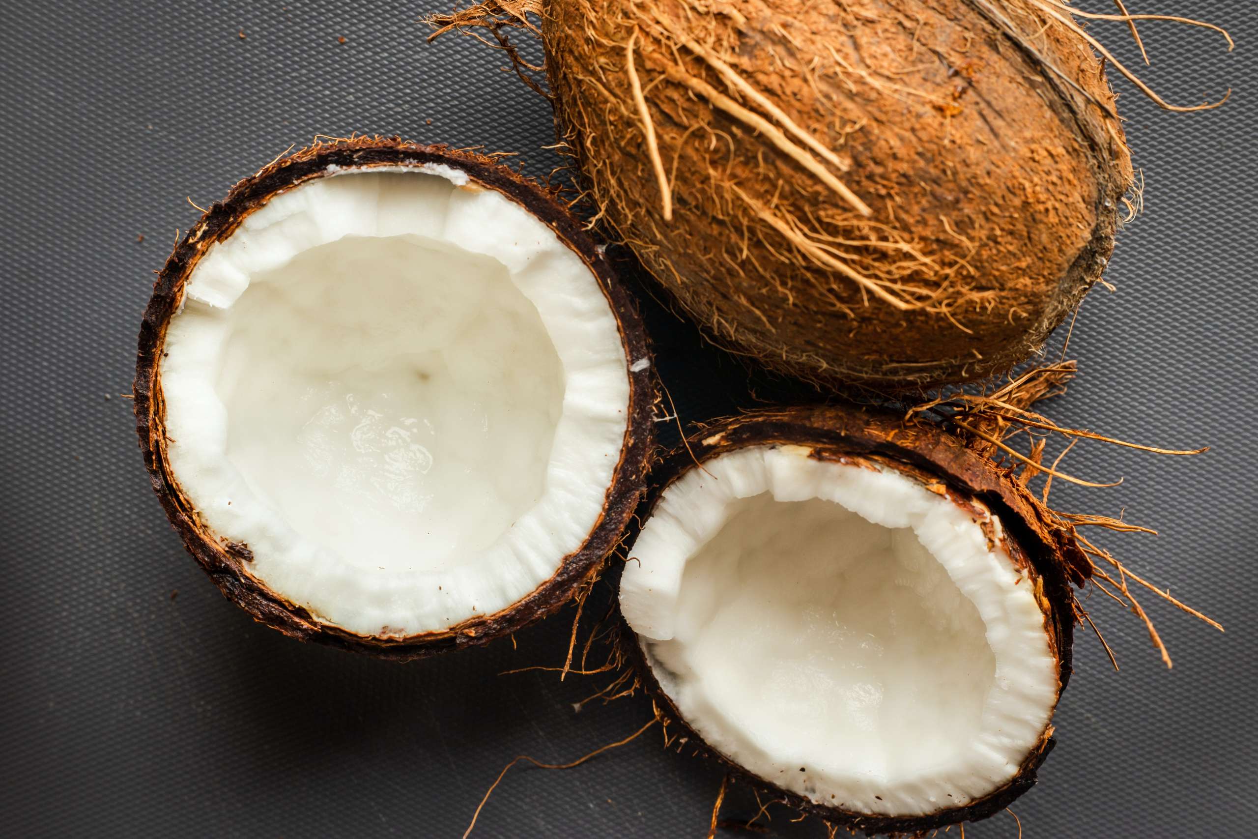 Coconut oil and Coconut oil benefits, the Friendly hair nourisher.